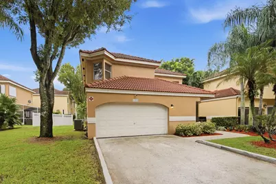 11375 Lakeview Drive #68-U, Coral Springs, FL 33071 - Photo 2