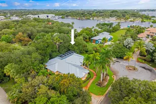 3650 SE Sea Point Ct, Stuart, FL 34997 - Photo 2