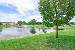 9221 Sunrise Lakes Blvd, Sunrise, FL 33322 - Photo 14