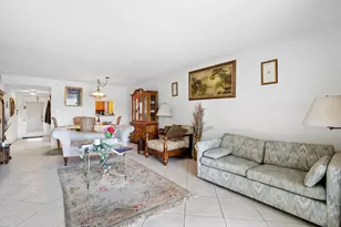 9221 Sunrise Lakes Blvd, Sunrise, FL 33322 - Photo 8