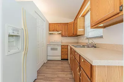 1636 20th Place SW, Vero Beach, FL 32962 - Photo 6