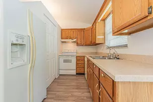 1636 20th Pl SW, Vero Beach, FL 32962 - Photo 6