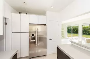 1040 N Venetian Dr, Miami, FL 33139 - Photo 10