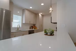 4830 NW 18th St, Lauderhill, FL 33313 - Photo 4