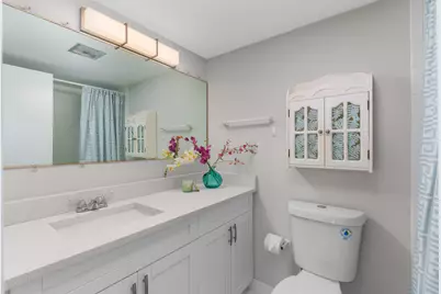 2400 NE 33rd Avenue #209, Fort Lauderdale, FL 33305 - Photo 6