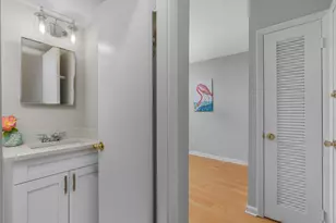 2400 NE 33rd Ave, Fort Lauderdale, FL 33305 - Photo 14