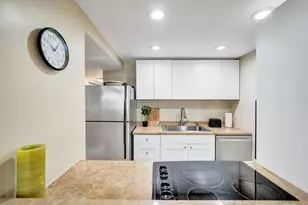 1901 N Andrews Ave, Wilton Manors, FL 33311 - Photo 18