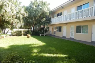 2110 NE 39th St, Fort Lauderdale, FL 33308 - Photo 10