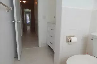2110 NE 39th St, Fort Lauderdale, FL 33308 - Photo 6