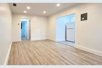 560 NE 15th Avenue, Fort Lauderdale, FL 33301 - Photo 2
