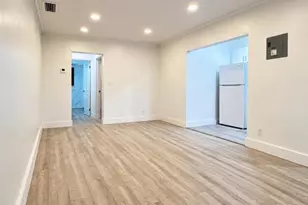 590 NE 15th Ave, Fort Lauderdale, FL 33301 - Photo 2