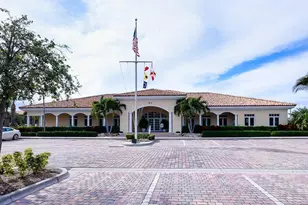 11 Harbour Isle Dr W, Fort Pierce, FL 34949 - Photo 28