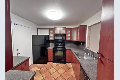 410 NW 68th Avenue #104, Plantation, FL 33317 - Photo 2