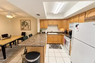 9258 Green Meadows Way, Palm Beach Gardens, FL 33418 - Photo 6