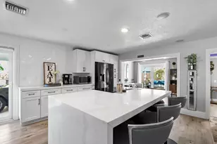 1605 Treemont Ave, Jupiter, FL 33469 - Photo 8