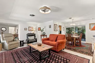 9714 Honeysuckle Ave, Palm Beach Gardens, FL 33410 - Photo 6