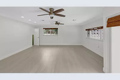 500 SW 62nd Avenue, Plantation, FL 33317 - Photo 8