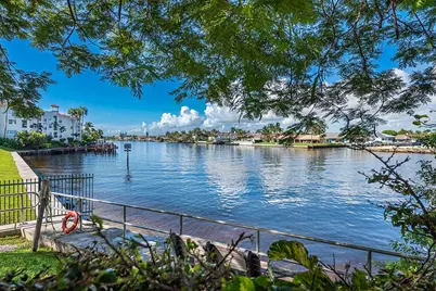 985 SE 19th Avenue #203, Deerfield Beach, FL 33441 - Photo 34