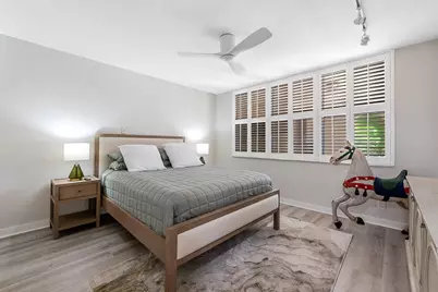 985 SE 19th Avenue #203, Deerfield Beach, FL 33441 - Photo 8