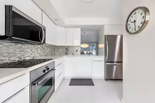 985 SE 19th Ave, Deerfield Beach, FL 33441 - Photo 6