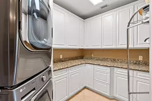 818 S Lakeside Dr, Lake Worth Beach, FL 33460 - Photo 20