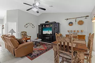 2020 Vero S Cir SW, Vero Beach, FL 32962 - Photo 8