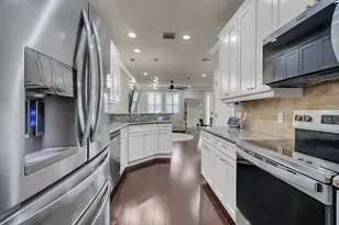 1235 N Community Dr, Jupiter, FL 33458 - Photo 14