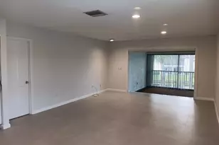 8045 Eastlake Dr, Boca Raton, FL 33433 - Photo 8