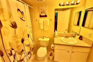 400 Scotia Dr, Hypoluxo, FL 33462 - Photo 10