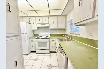 18081 SE Country Club Drive #21-207, Jupiter, FL 33469 - Photo 16