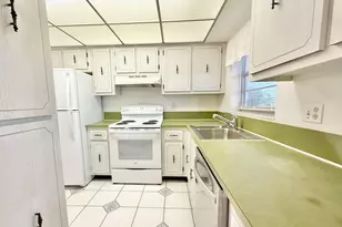 18081 SE Country Club Dr, Jupiter, FL 33469 - Photo 16