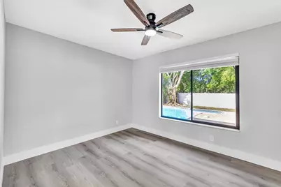 837 SW 56th Avenue, Margate, FL 33068 - Photo 10