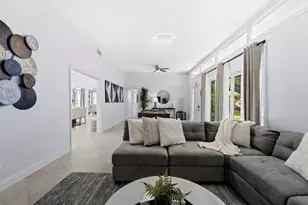 228 Flagler Ln, West Palm Beach, FL 33407 - Photo 6