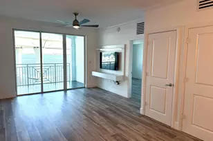 415 NW Flagler Ave, Stuart, FL 34994 - Photo 2