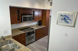 415 NW Flagler Ave, Stuart, FL 34994 - Photo 6
