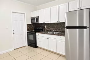 727 NW 1st Ave, Fort Lauderdale, FL 33311 - Photo 2