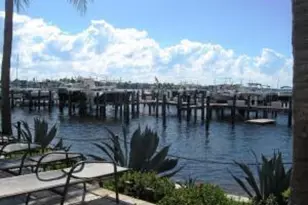 160 Yacht Club Way, Hypoluxo, FL 33462 - Photo 18