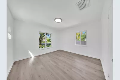 246 NE 103rd Street, Miami Shores, FL 33138 - Photo 22