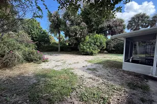 2109 NE Flamingo Terrace, Jensen Beach, FL 34957 - Photo 18
