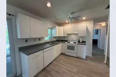 2109 NE Flamingo Terrace, Jensen Beach, FL 34957 - Photo 8