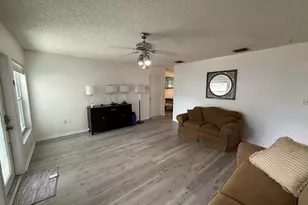 2109 NE Flamingo Terrace, Jensen Beach, FL 34957 - Photo 4