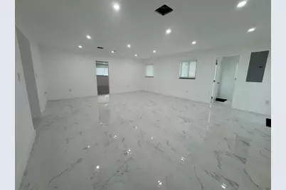 1031 NW 10th Avenue, Fort Lauderdale, FL 33311 - Photo 4