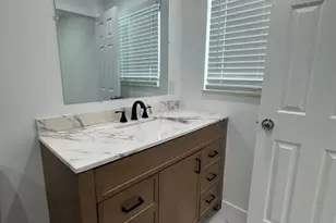 1031 NW 10th Ave, Fort Lauderdale, FL 33311 - Photo 2