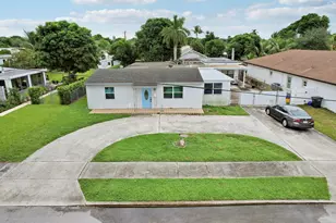 1008 Francis St, West Palm Beach, FL 33405 - Photo 2