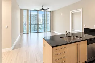 1111 SW 1st Ave, Miami, FL 33130 - Photo 52