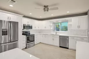 21692 Tall Palm Cir, Boca Raton, FL 33433 - Photo 18