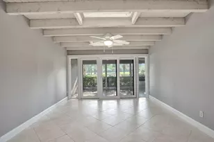 21692 Tall Palm Cir, Boca Raton, FL 33433 - Photo 10
