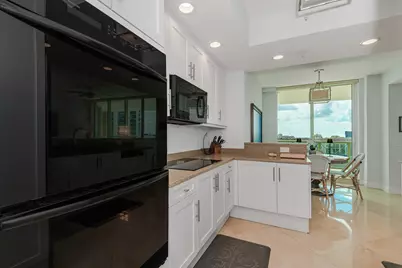 411 N New River Drive E #1205, Fort Lauderdale, FL 33301 - Photo 8