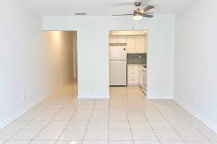 305 SE 9th Ave, Pompano Beach, FL 33060 - Photo 2