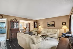 1065 Raintree Ln, Palm Beach Gardens, FL 33410 - Photo 12